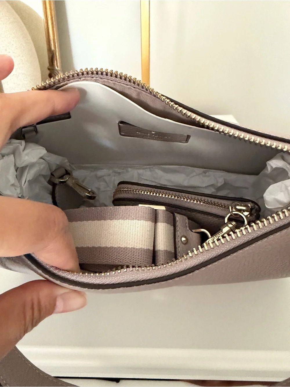 kate spade Emma shoulder bag in Cozy Grey
